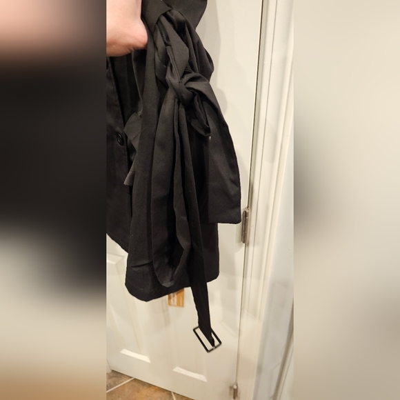 116 - Bloomchic Double Button Jacket with belt, size 22-24 - Picture 5 of 12